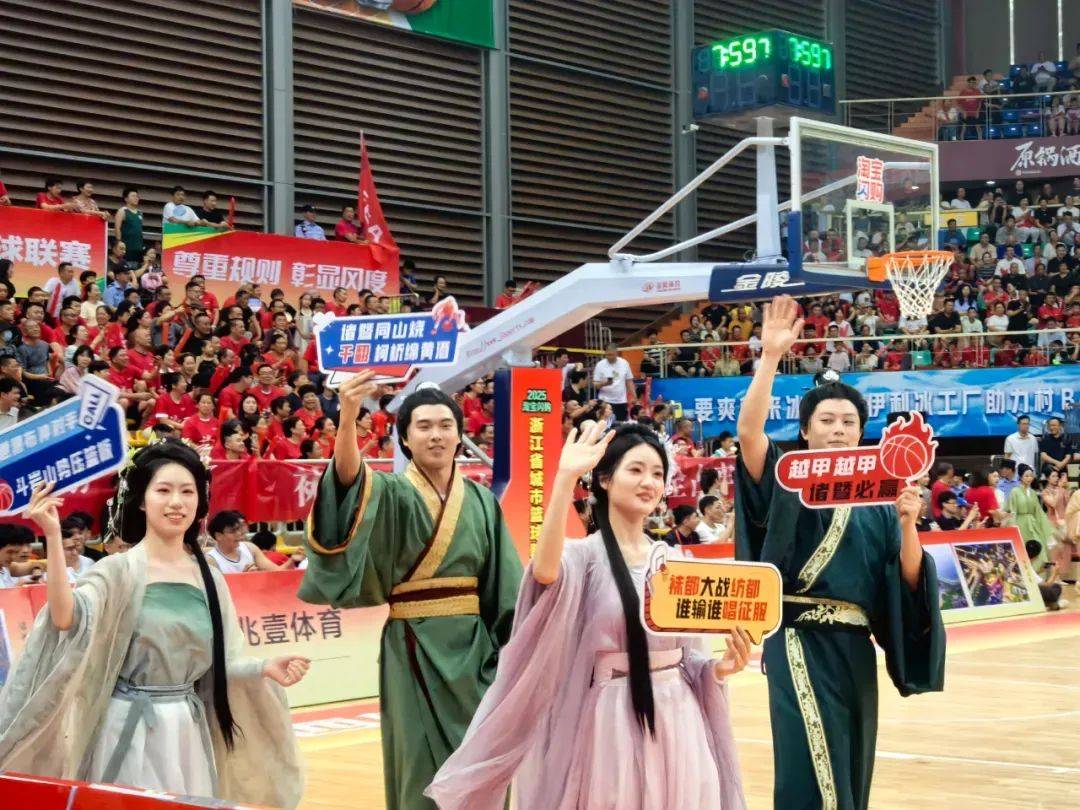 浙BA揭幕战诸暨取得开门红，浙江广厦主教练点赞：比CBA会玩儿的简单介绍