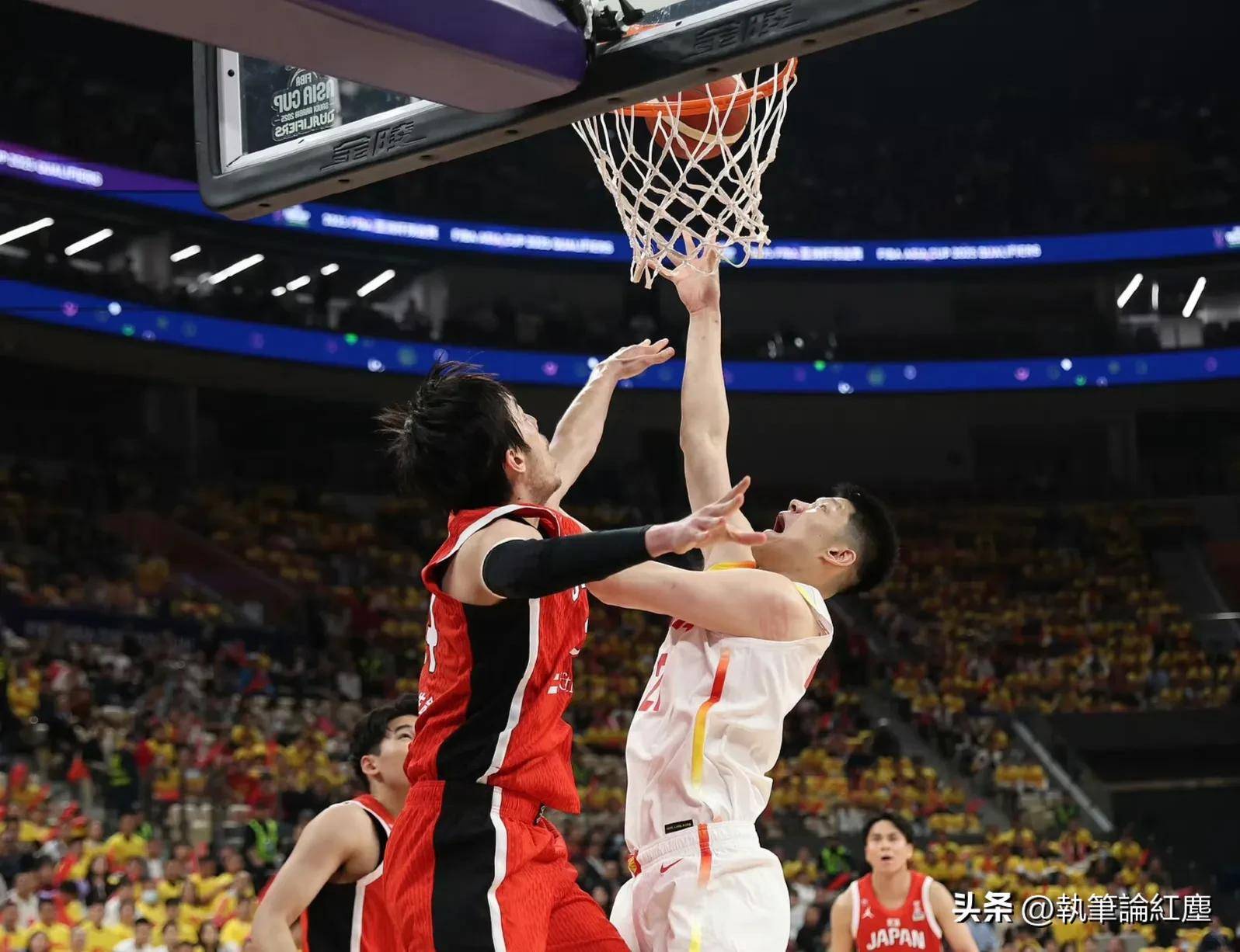 FIBA官方晒精彩瞬间：绝杀加拿大，世界杯赛场也是相超巨的舞台的简单介绍