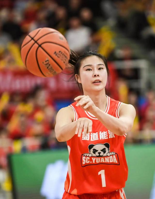 包含宫鲁鸣为女篮亚洲杯练兵两大问题急需解决的词条