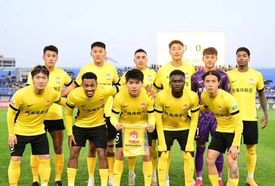 足协杯-阿齐兹传射戴维森建功西海岸2-0大连鲲城晋级8强的简单介绍