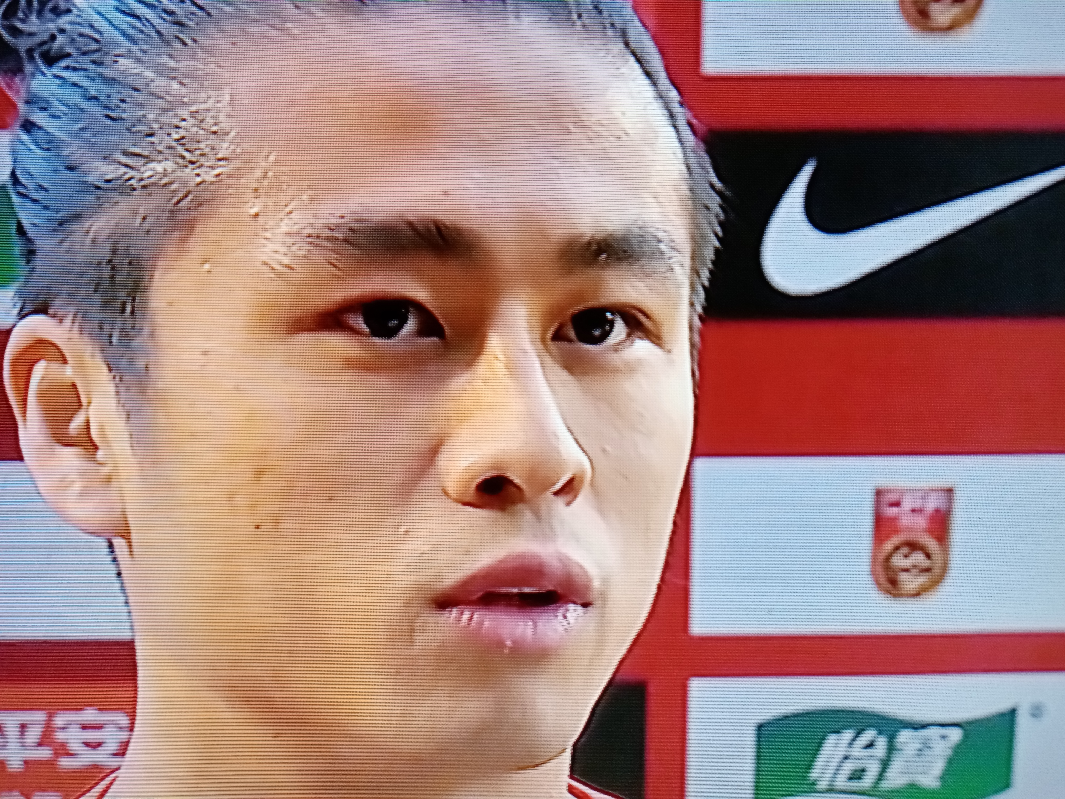 媒体人：高准翼能否踢下届世预赛不好说，韦世豪也差不多了的简单介绍